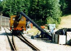 La 5811 fait du charbon au depot... (1996)