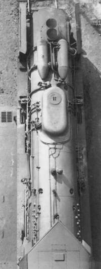 Photo VdR-Bernier reprise du livre "Les locomotives  vapeur unifies 241P, 240P, 150P" de Bernard Collardey et Andr Rasserie, dit par La vie du Rail, ISBN 2-902 808-93-3